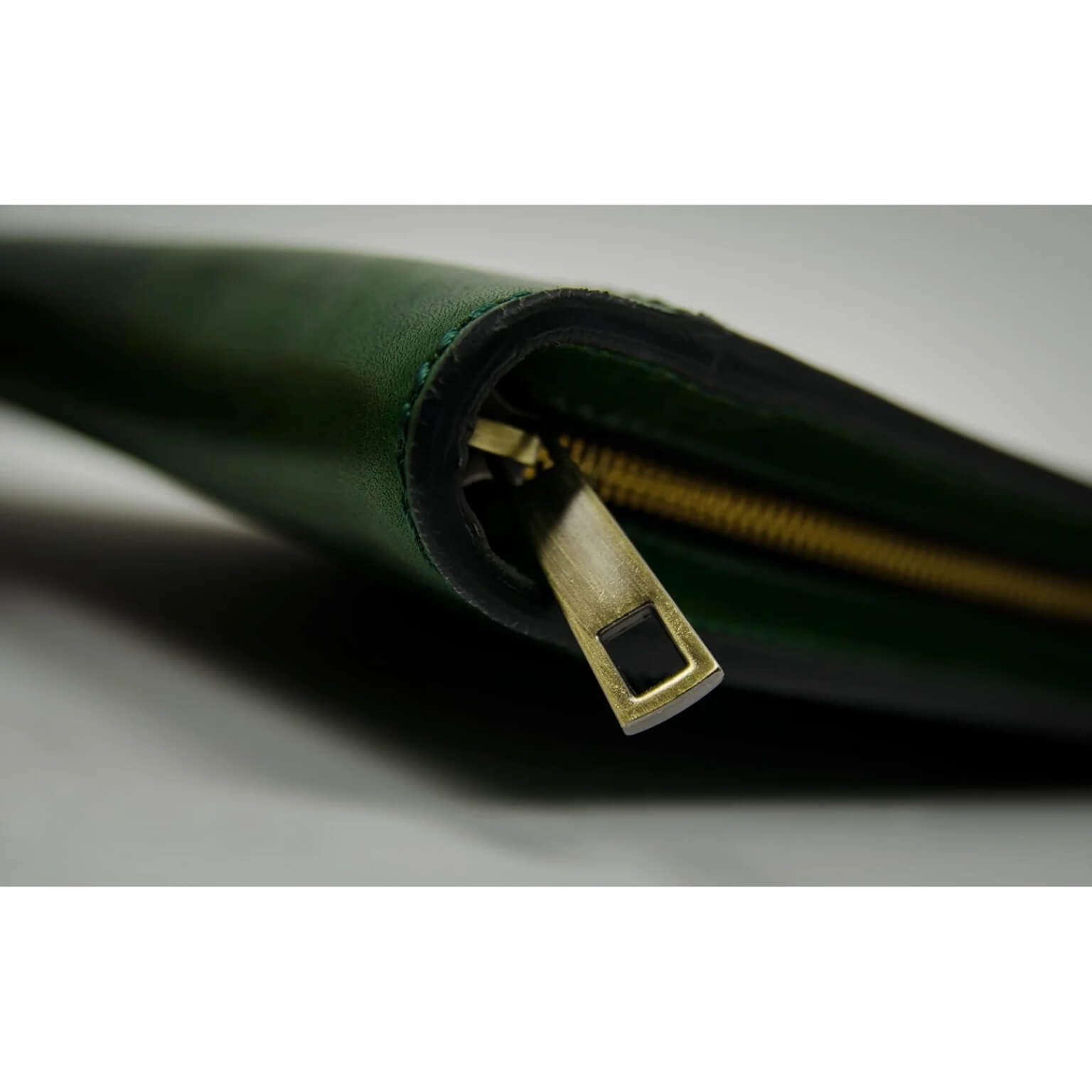 Leather A4 Documents Folder - Green 6 1 - Leather Bags NZ